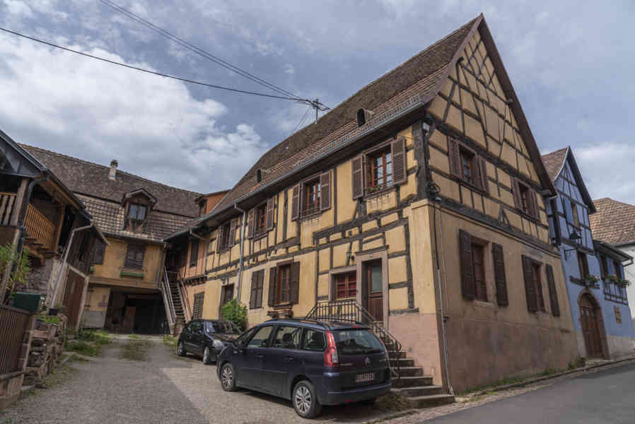 Francia - Alsacia 260 - Hunawihr.jpg